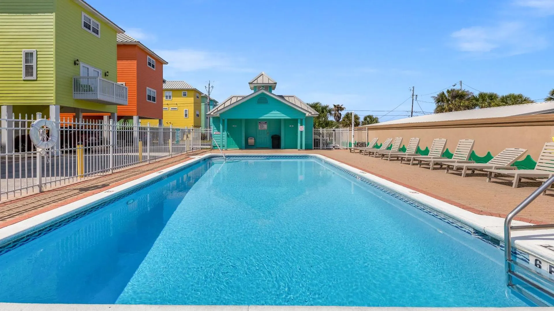 Holiday home Across Street From Beach - Close To Pier Park - Sleeps 6! Panama City Beach